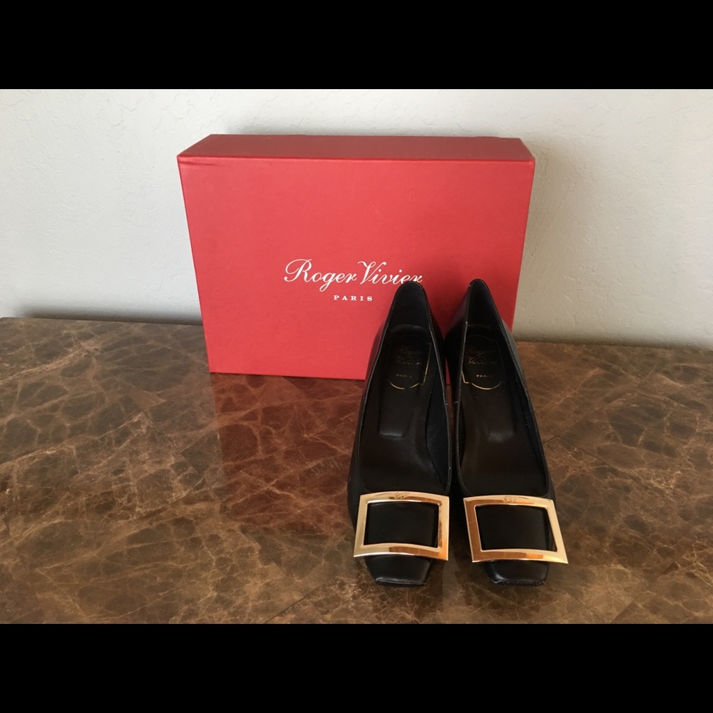 Roger Vivier Décolleté Trompette Pump size35 (US5)